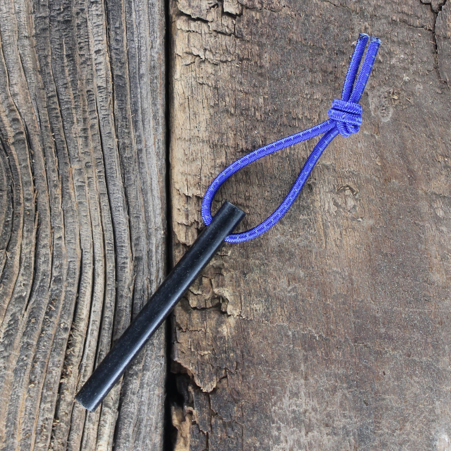 SlicKnives Ferro Rod - Standard w/ Blue Reflective High Visibility Shock Cord Lanyard