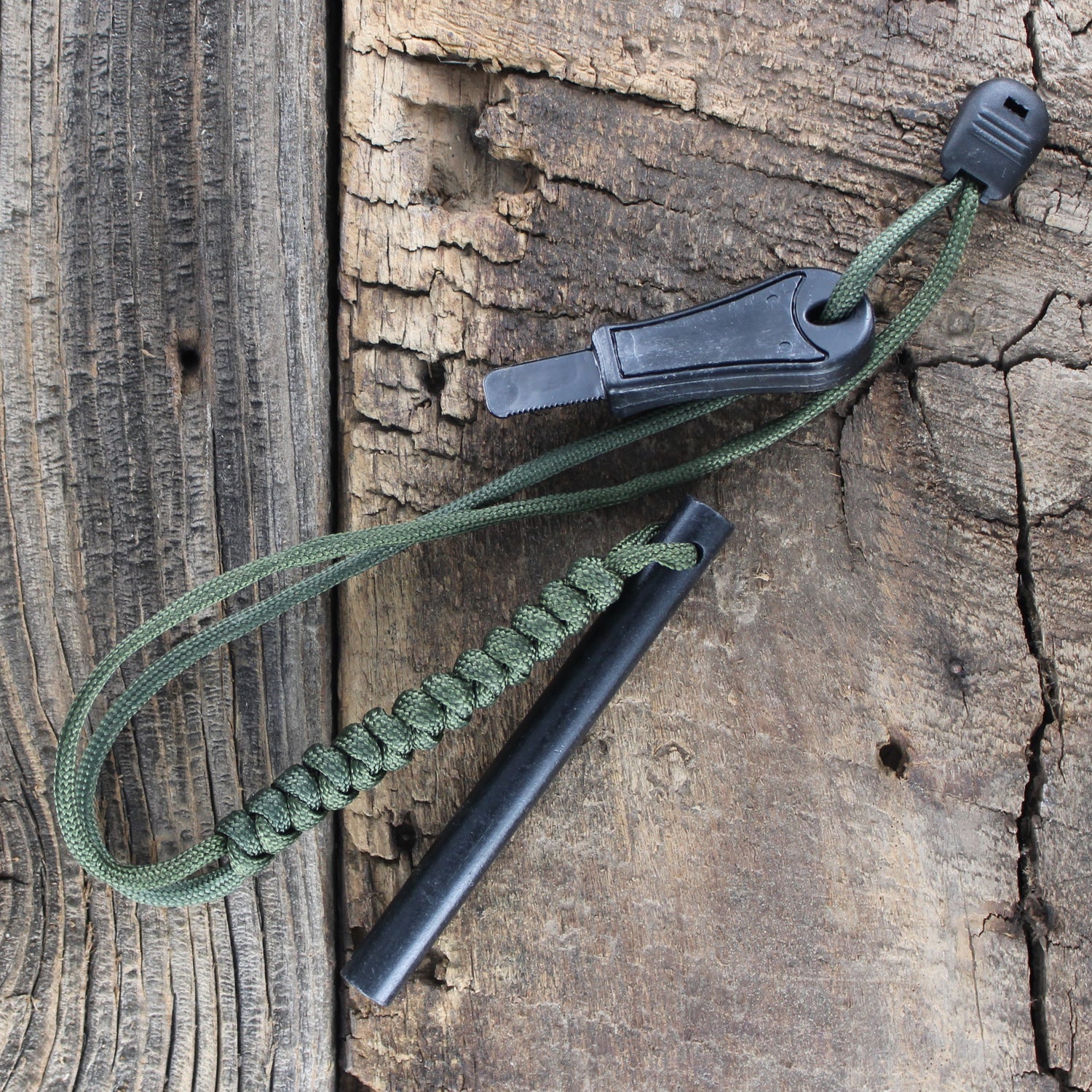 SlicKnives Ferro Rod - Medium w/ Dark Olive Green Paracord Lanyard and Polymer Grip Steel Striker